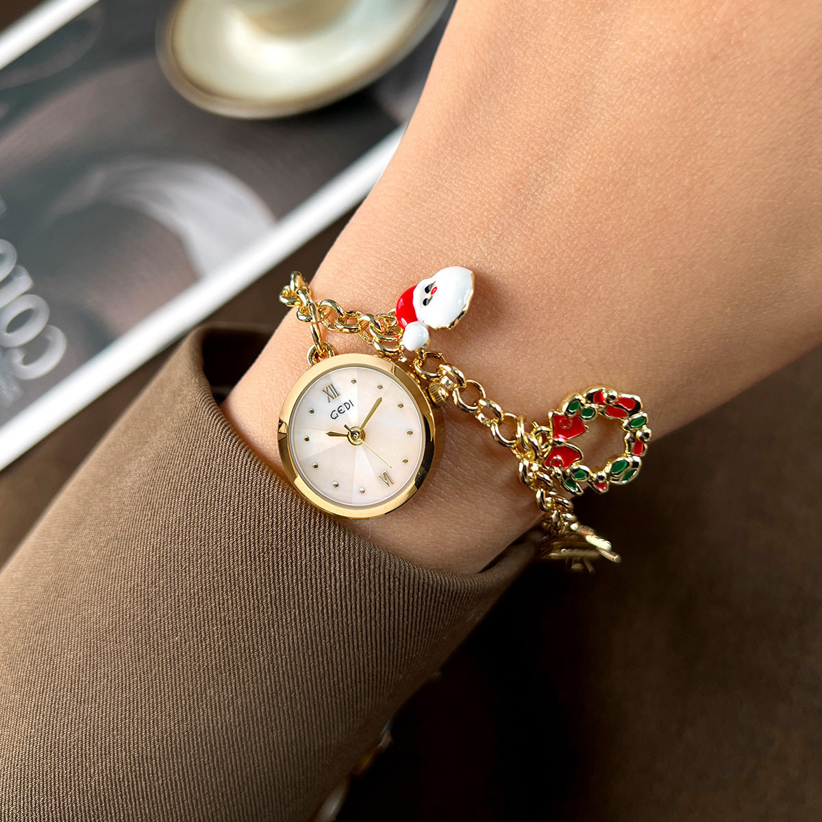 Женские часы с рождественским  – обзор и цена Ladies Fashion Watch